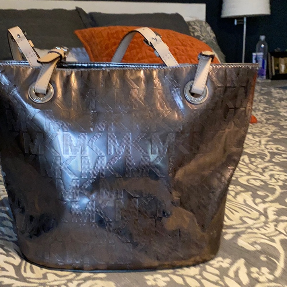 Large Michael Kors bag